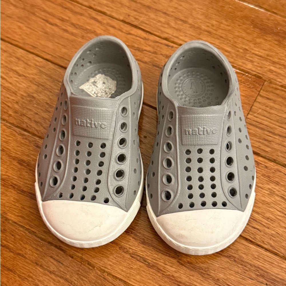 Native Gray and White Sandals with Perforated Design